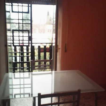 Domus Paris Homestay